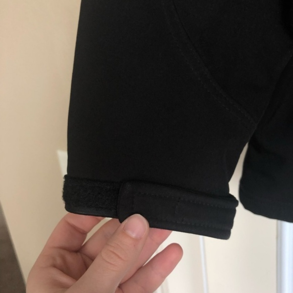 Black Jacket - Picture 3 of 4